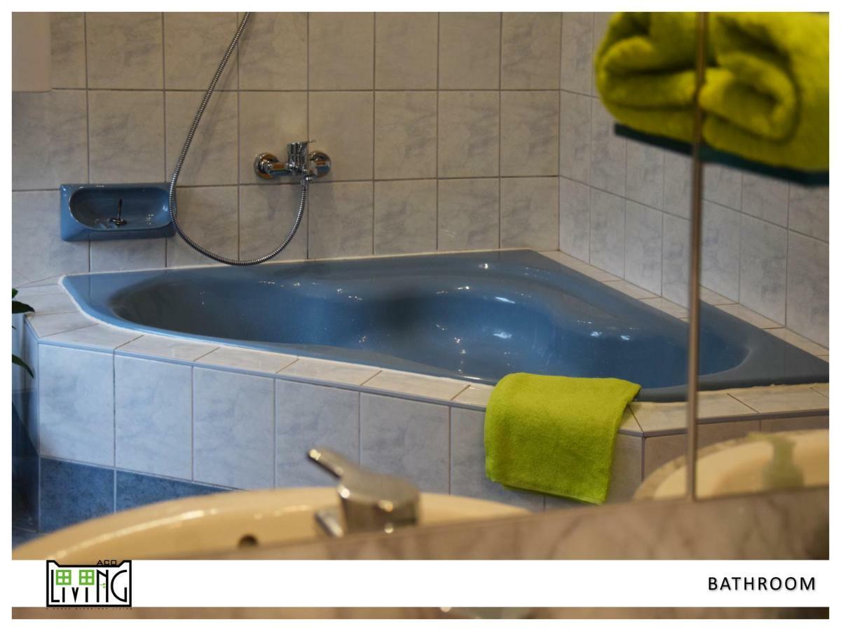 Aco Living - A Cheap Overnight Klagenfurt am Woerthersee ภายนอก รูปภาพ