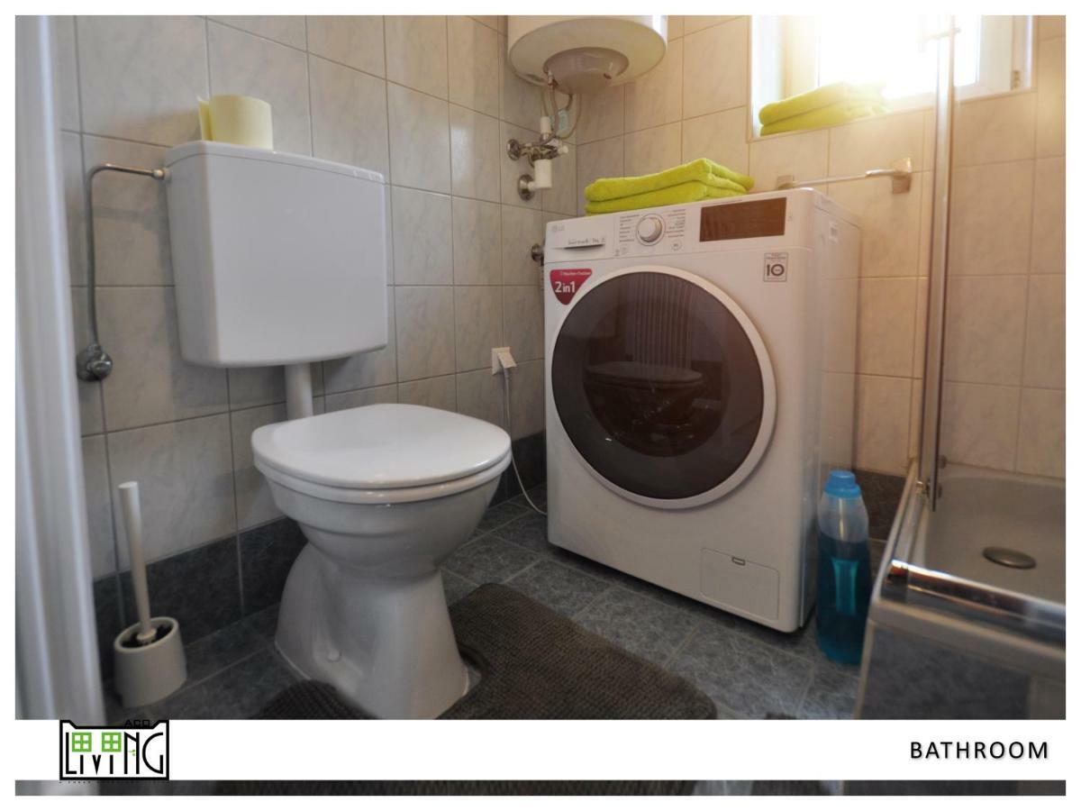 Aco Living - A Cheap Overnight Klagenfurt am Woerthersee ภายนอก รูปภาพ
