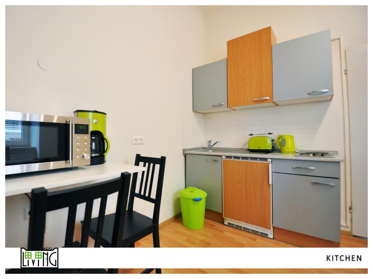 Aco Living - A Cheap Overnight Klagenfurt am Woerthersee ภายนอก รูปภาพ