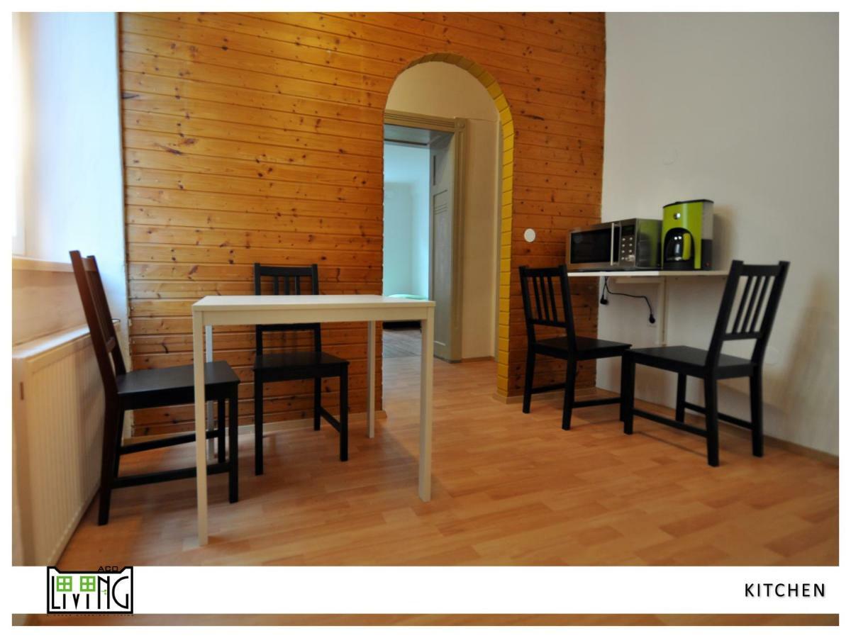 Aco Living - A Cheap Overnight Klagenfurt am Woerthersee ภายนอก รูปภาพ