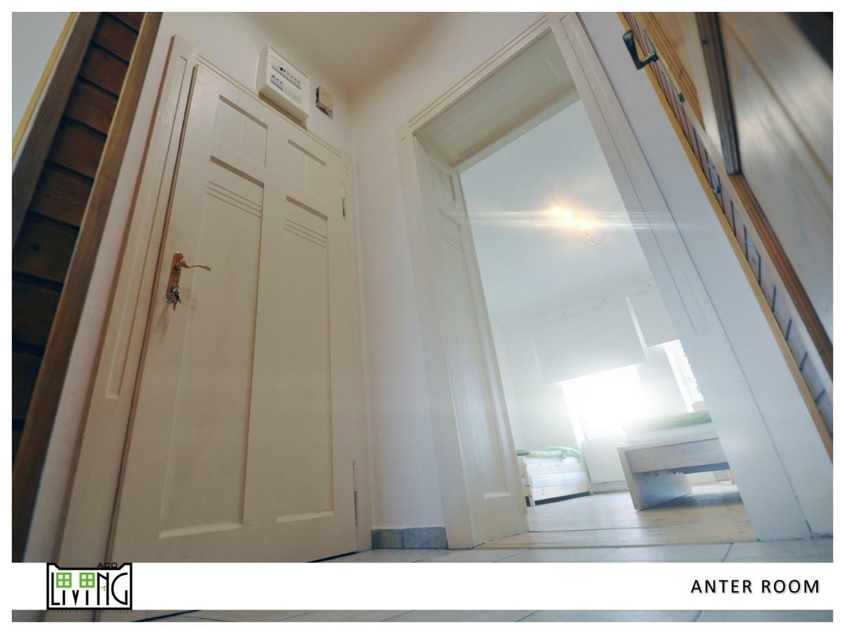 Aco Living - A Cheap Overnight Klagenfurt am Woerthersee ภายนอก รูปภาพ
