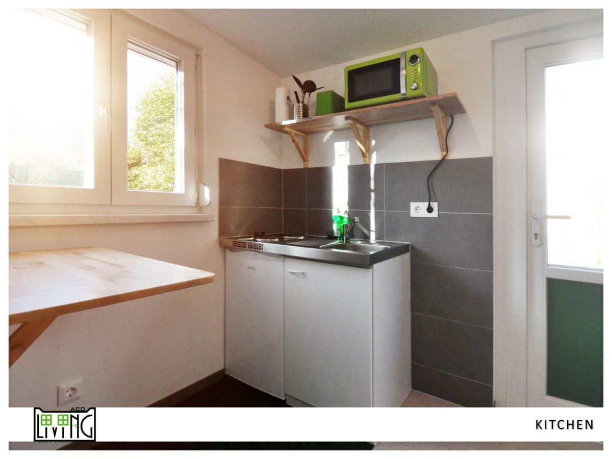 Aco Living - A Cheap Overnight Klagenfurt am Woerthersee ภายนอก รูปภาพ