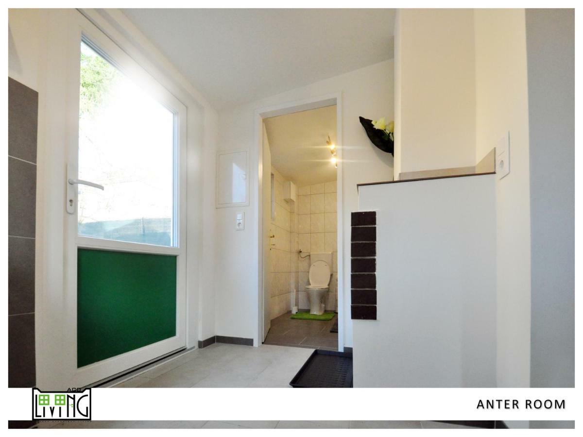 Aco Living - A Cheap Overnight Klagenfurt am Woerthersee ภายนอก รูปภาพ